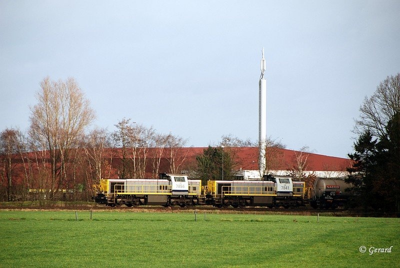 Budelcotrein door De Hees.JPG - Budelcotrein door De Hees.
